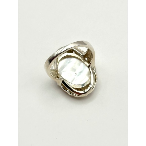 Mother of Pearl Sterling Silver Handmade Statement Ring Size 8.75 - Picture 4 of 8